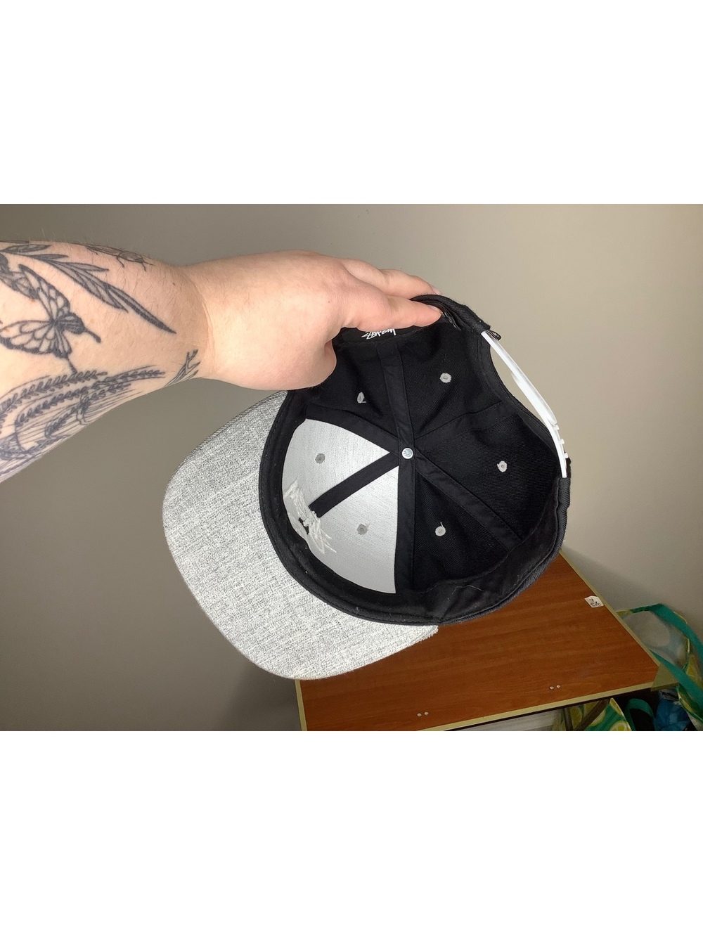 < Stussy 2000’s Logo Embroidered Two Tone Flat Brim Snapback > - Picture 5 of 6